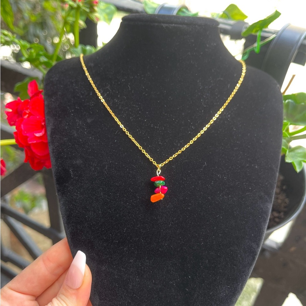 Multicolor Shell Stone Necklace